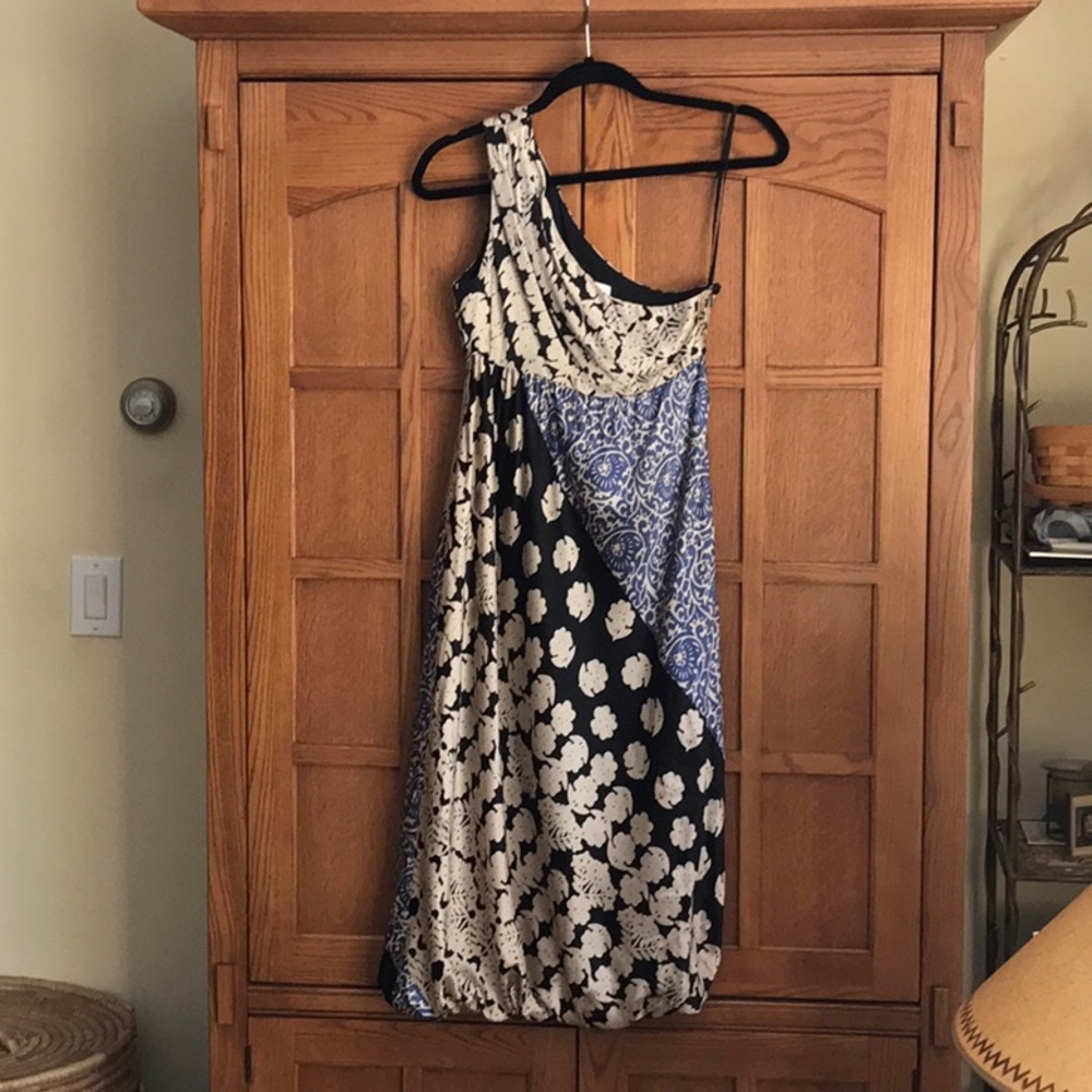 Tibia One Shoulder Dress